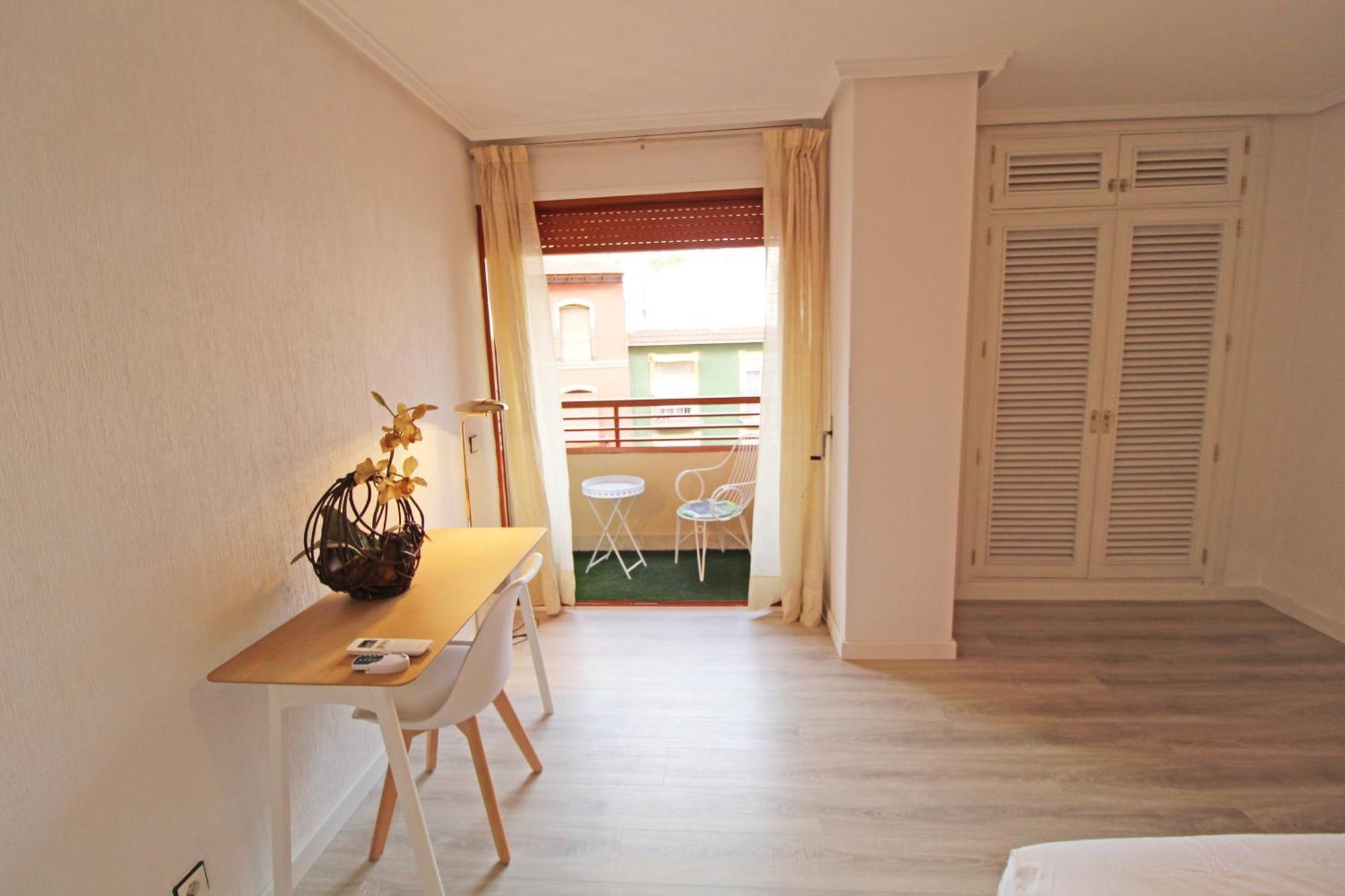 Апартаменты Castle Views. Terrace. Design Style. Ac. Wifi. Refurbished. Supercentric. Аликанте Экстерьер фото