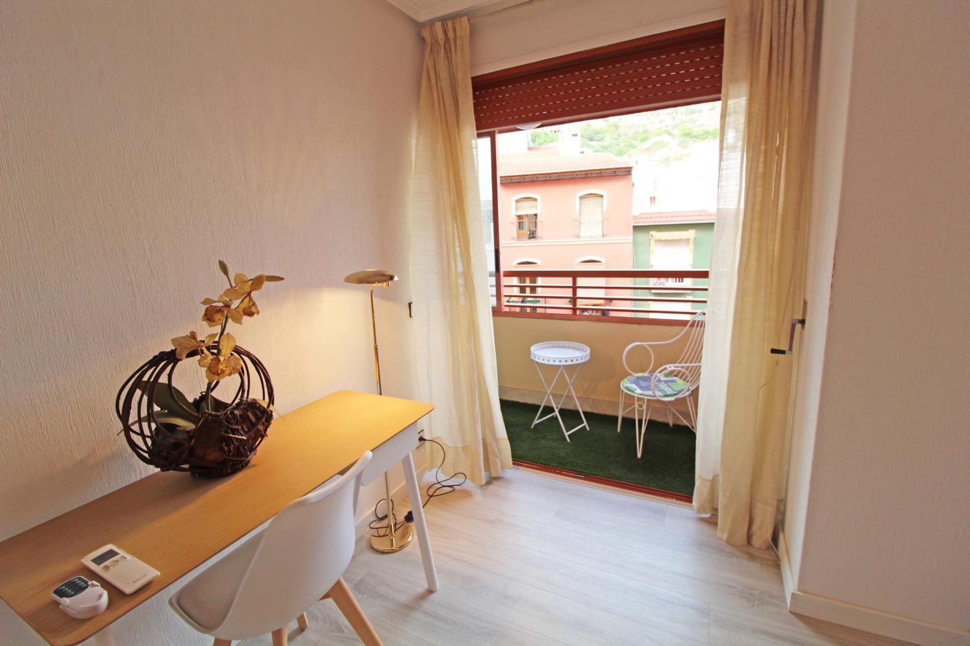 Апартаменты Castle Views. Terrace. Design Style. Ac. Wifi. Refurbished. Supercentric. Аликанте Экстерьер фото